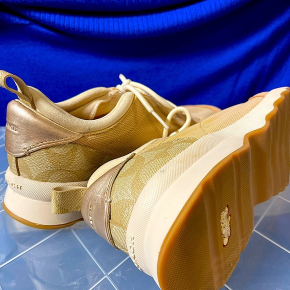 Coach Cream Sneakers with Chunky Sole and Soft Suede Upper - Picture 7 of 8